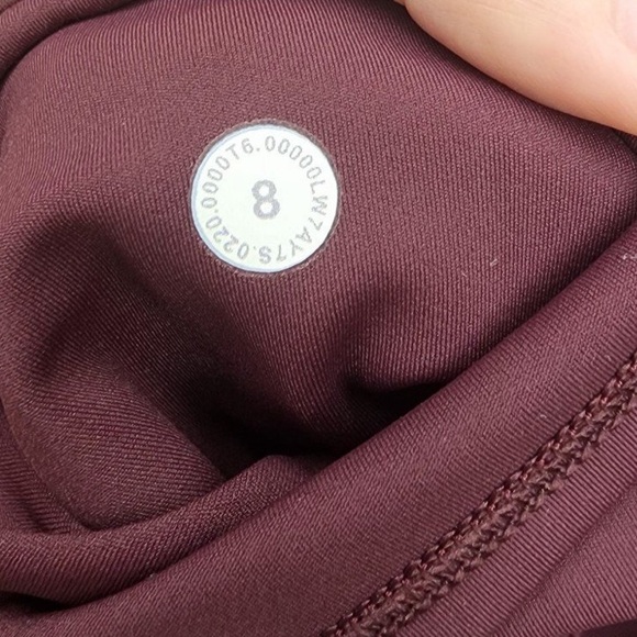 Lululemon Fast and Free Biker shorts 10” size 8 - Picture 3 of 9